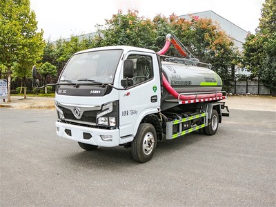 高效環(huán)衛(wèi)好幫手——東風(fēng)福瑞卡5.5方吸糞車全方位解析